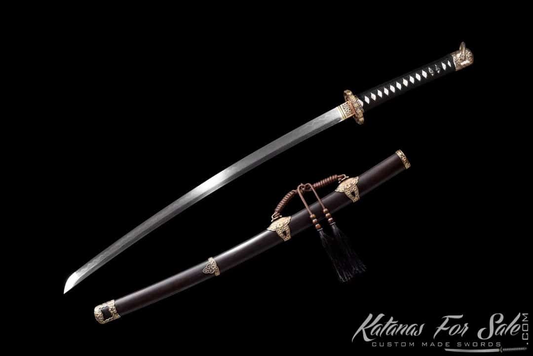 thumbnail image 2 of Battle Ready Japanese Samurai Clay Tempered T-10 High Carbon Steel Nodachi Sword 2 of 14